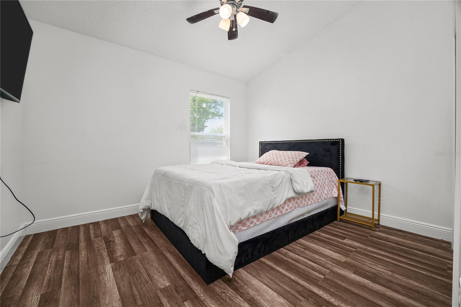 9822 PEDDLERS WAY, ORLANDO, FL, 32817