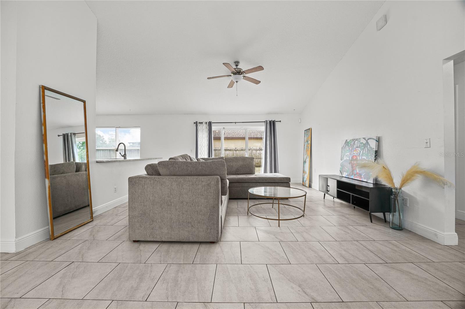 9822 PEDDLERS WAY, ORLANDO, FL, 32817