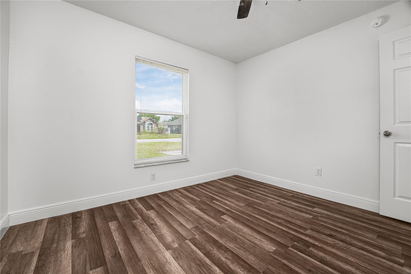 9822 PEDDLERS WAY, ORLANDO, FL, 32817