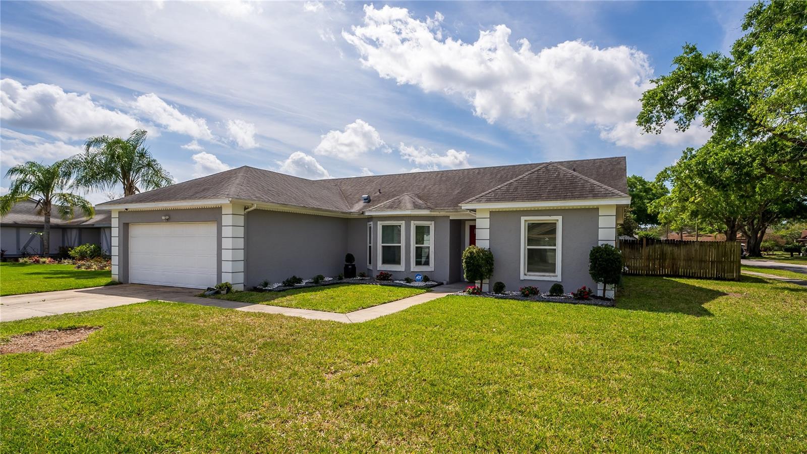 9822 PEDDLERS WAY, ORLANDO, FL, 32817