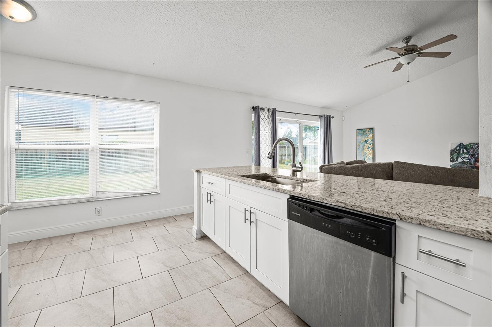 9822 PEDDLERS WAY, ORLANDO, FL, 32817