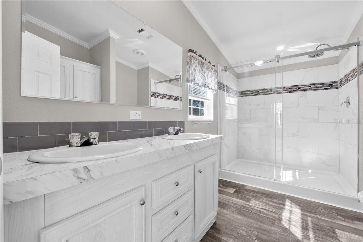 205 GROVE RIDGE DR, WINTER HAVEN, FL, 33880
