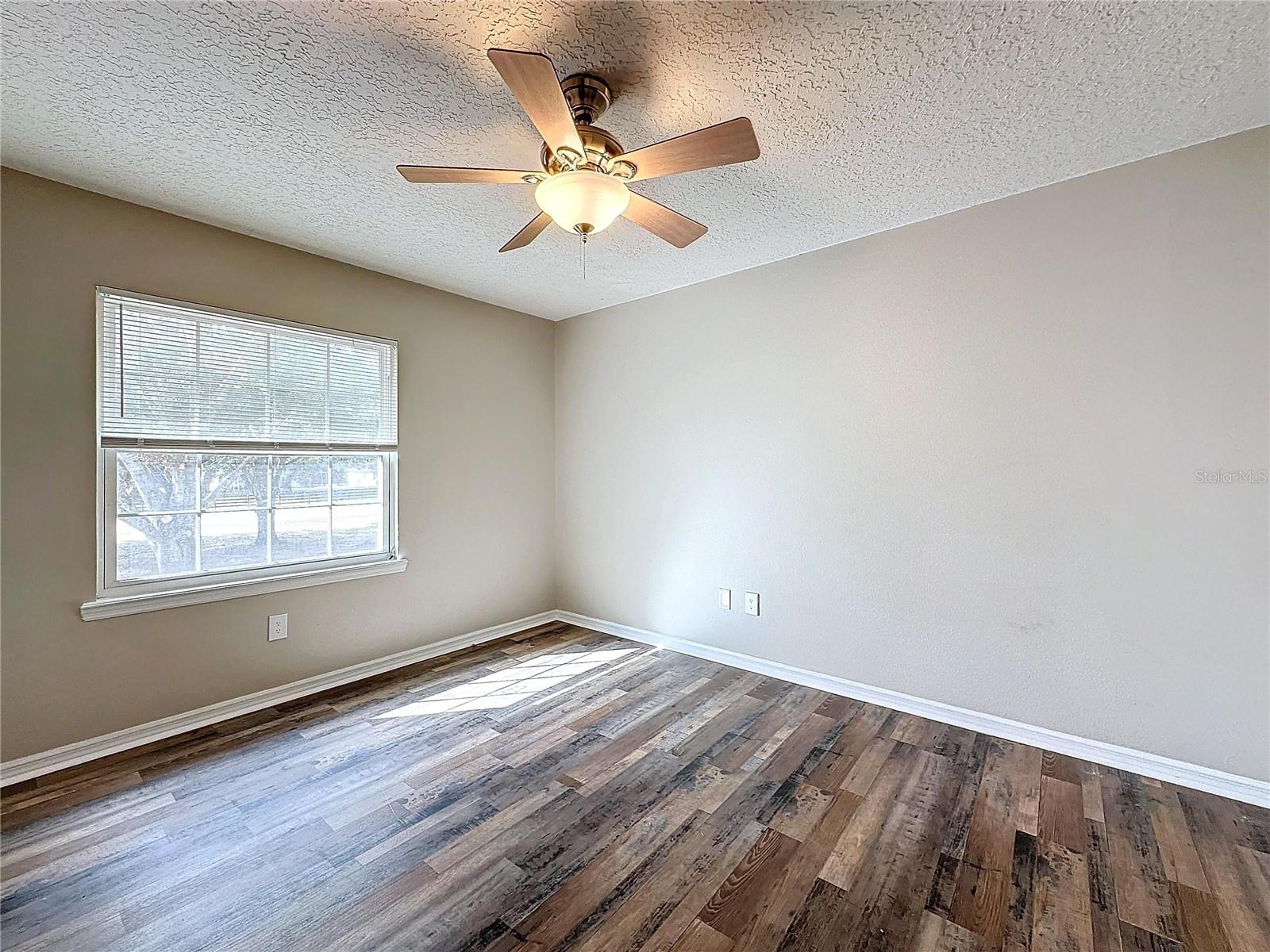 32122 HICKORY LN, SORRENTO, FL, 32776