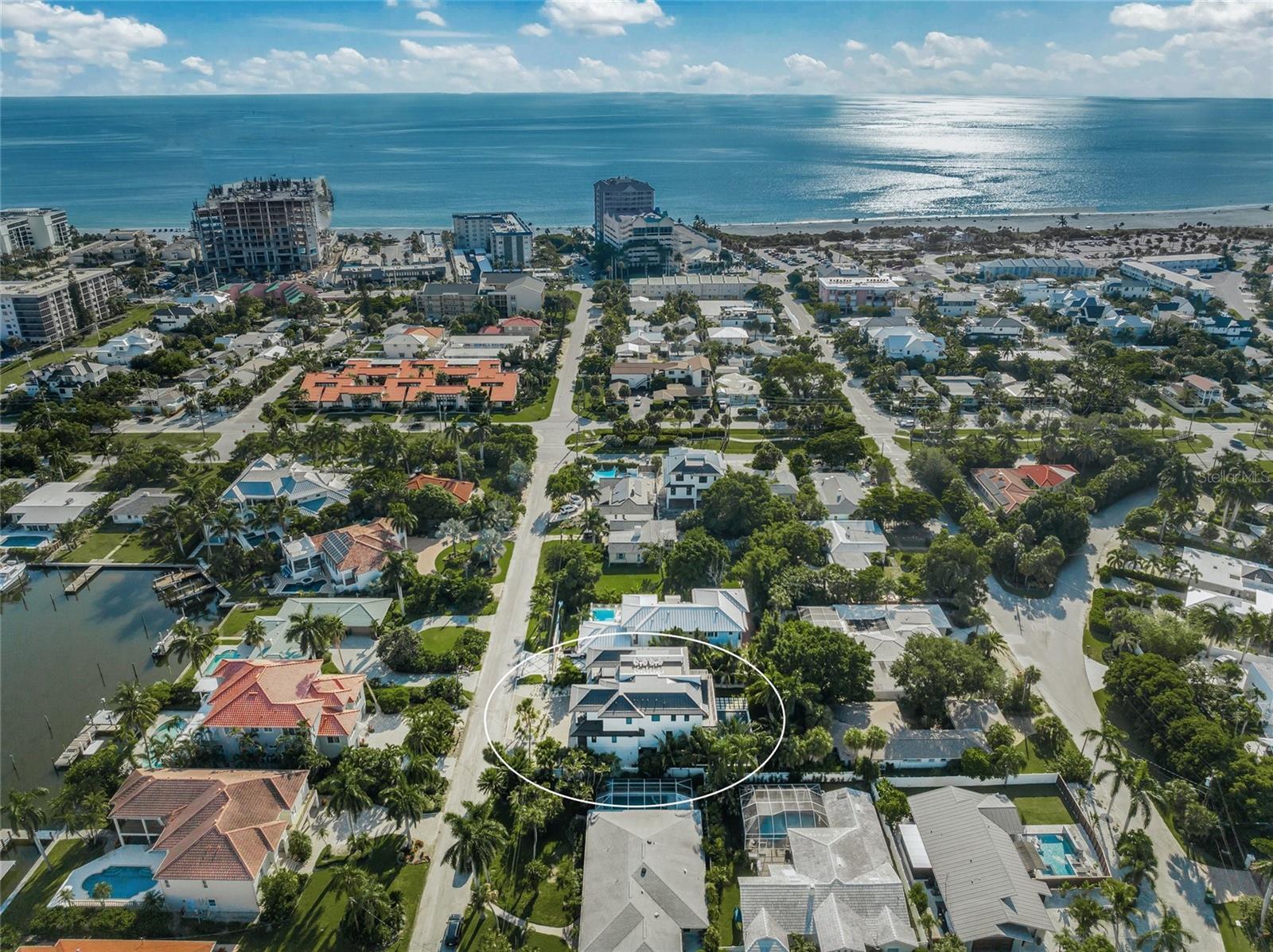 455 CLEVELAND DR, SARASOTA, FL, 34236