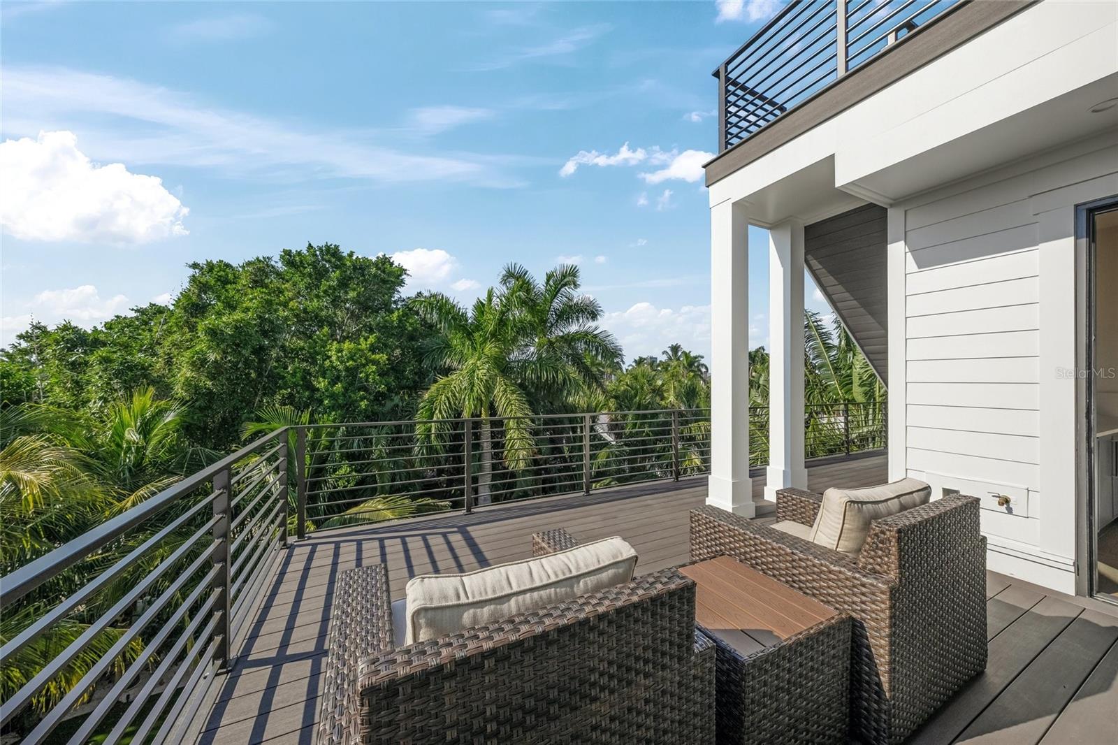 455 CLEVELAND DR, SARASOTA, FL, 34236