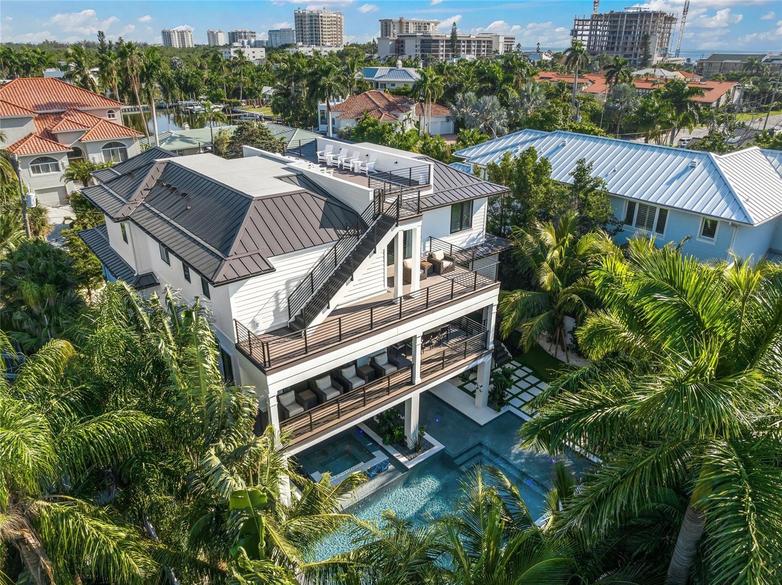 455 CLEVELAND DR, SARASOTA, FL, 34236