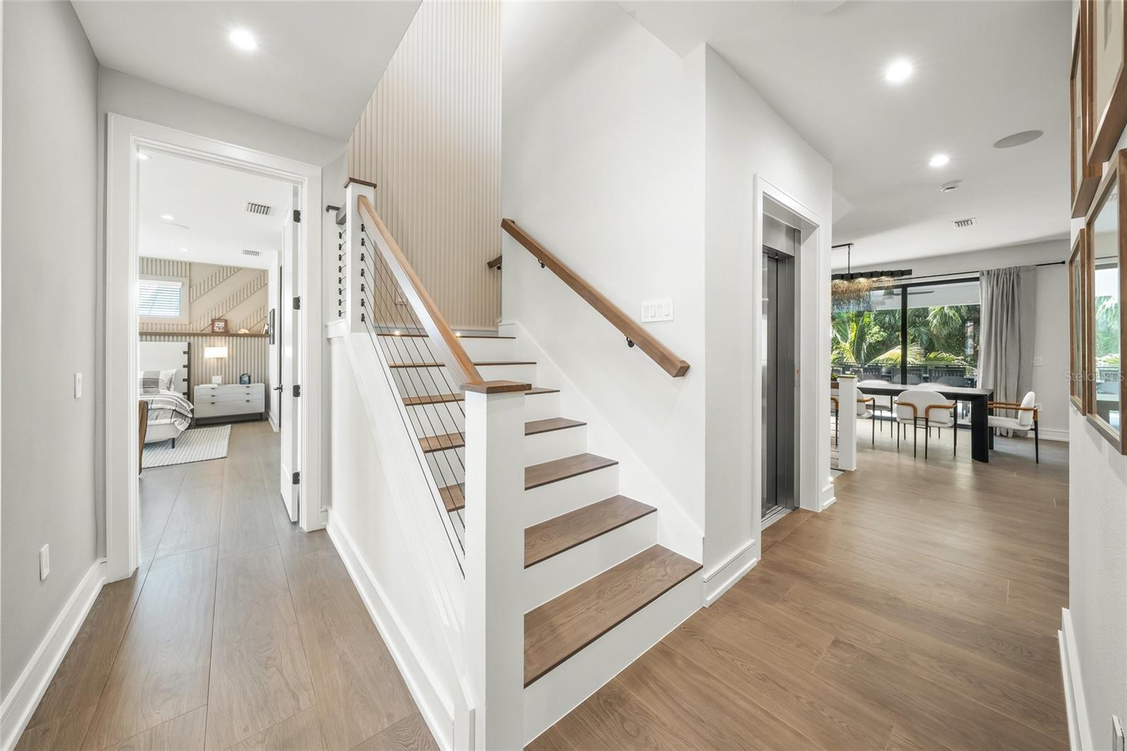 455 CLEVELAND DR, SARASOTA, FL, 34236