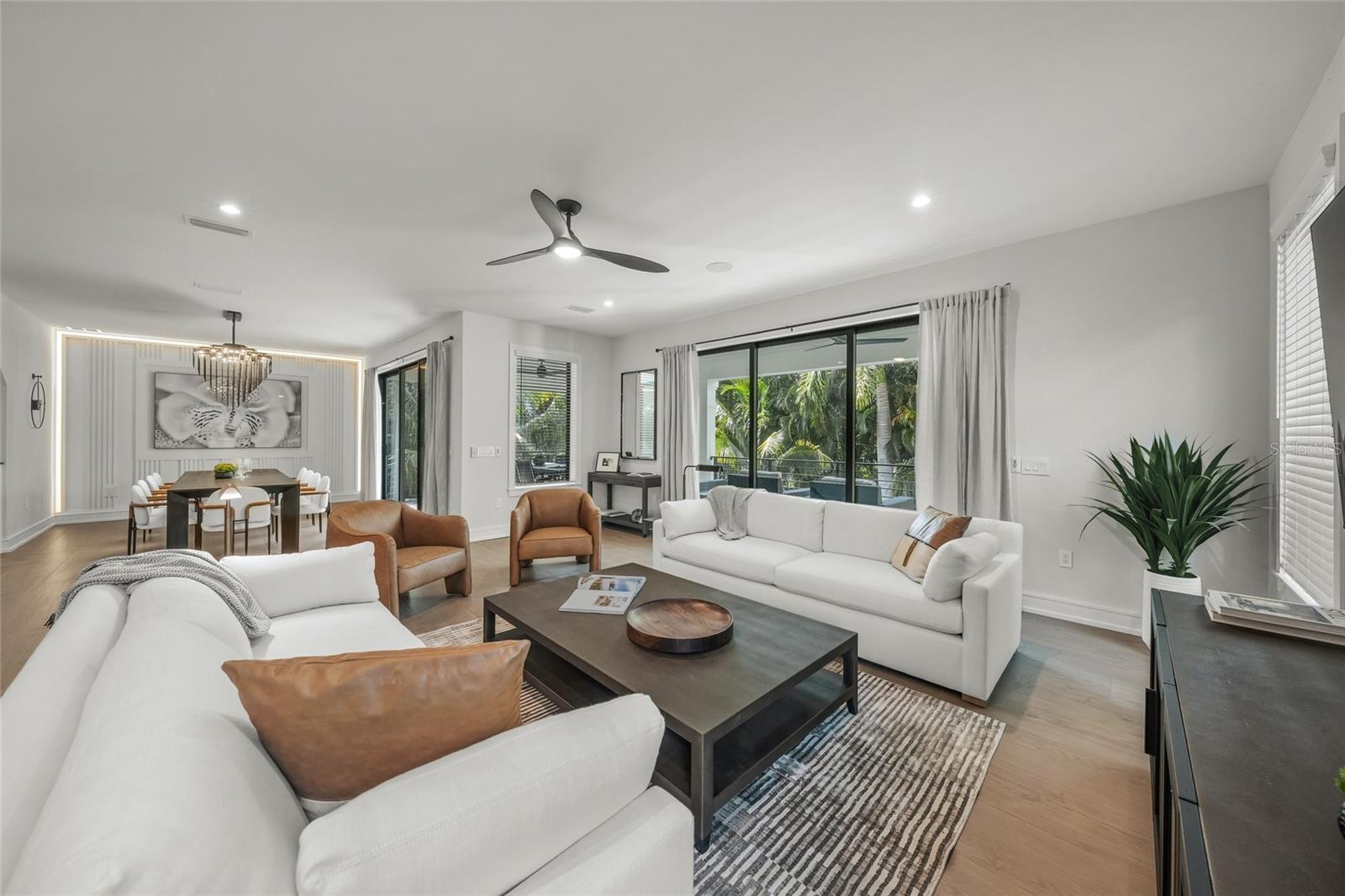 455 CLEVELAND DR, SARASOTA, FL, 34236