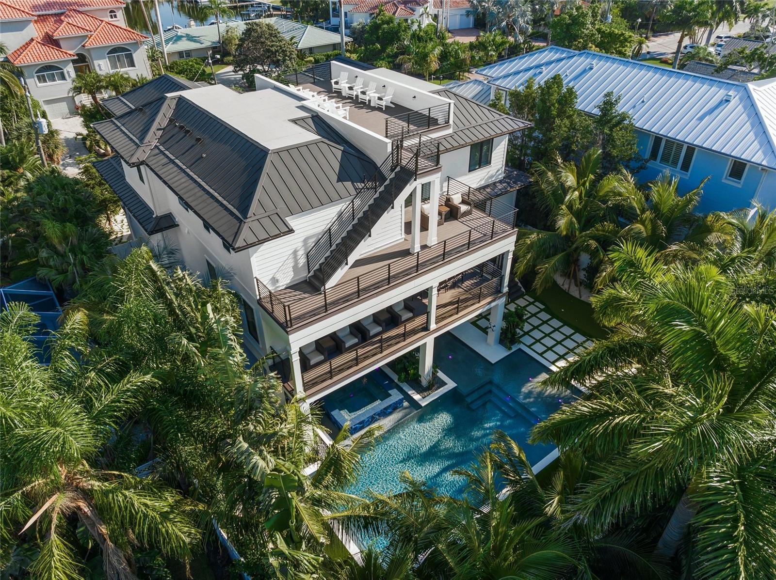 455 CLEVELAND DR, SARASOTA, FL, 34236