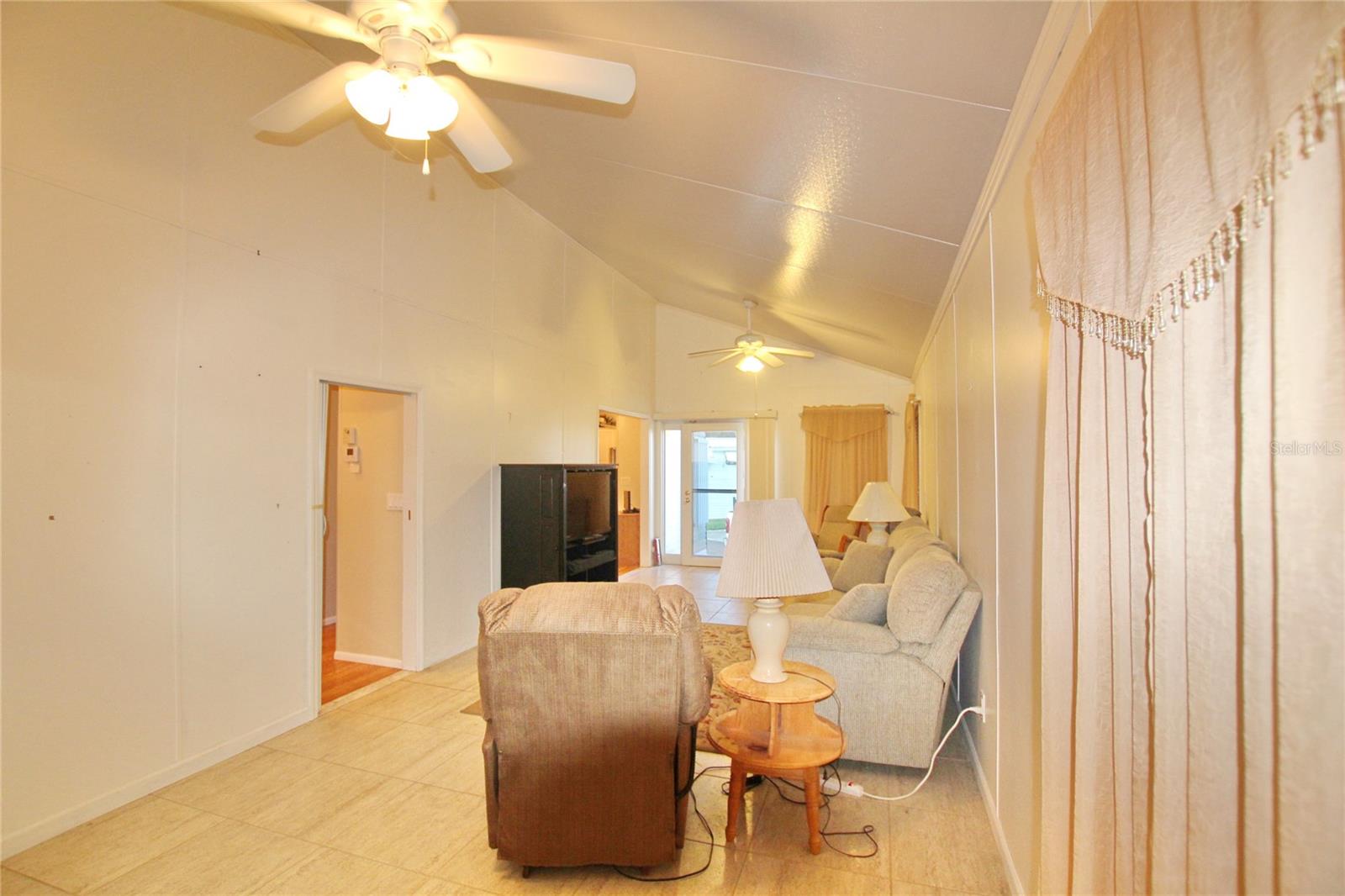 1159 DANIELS RD #121, MOORE HAVEN, FL, 33471