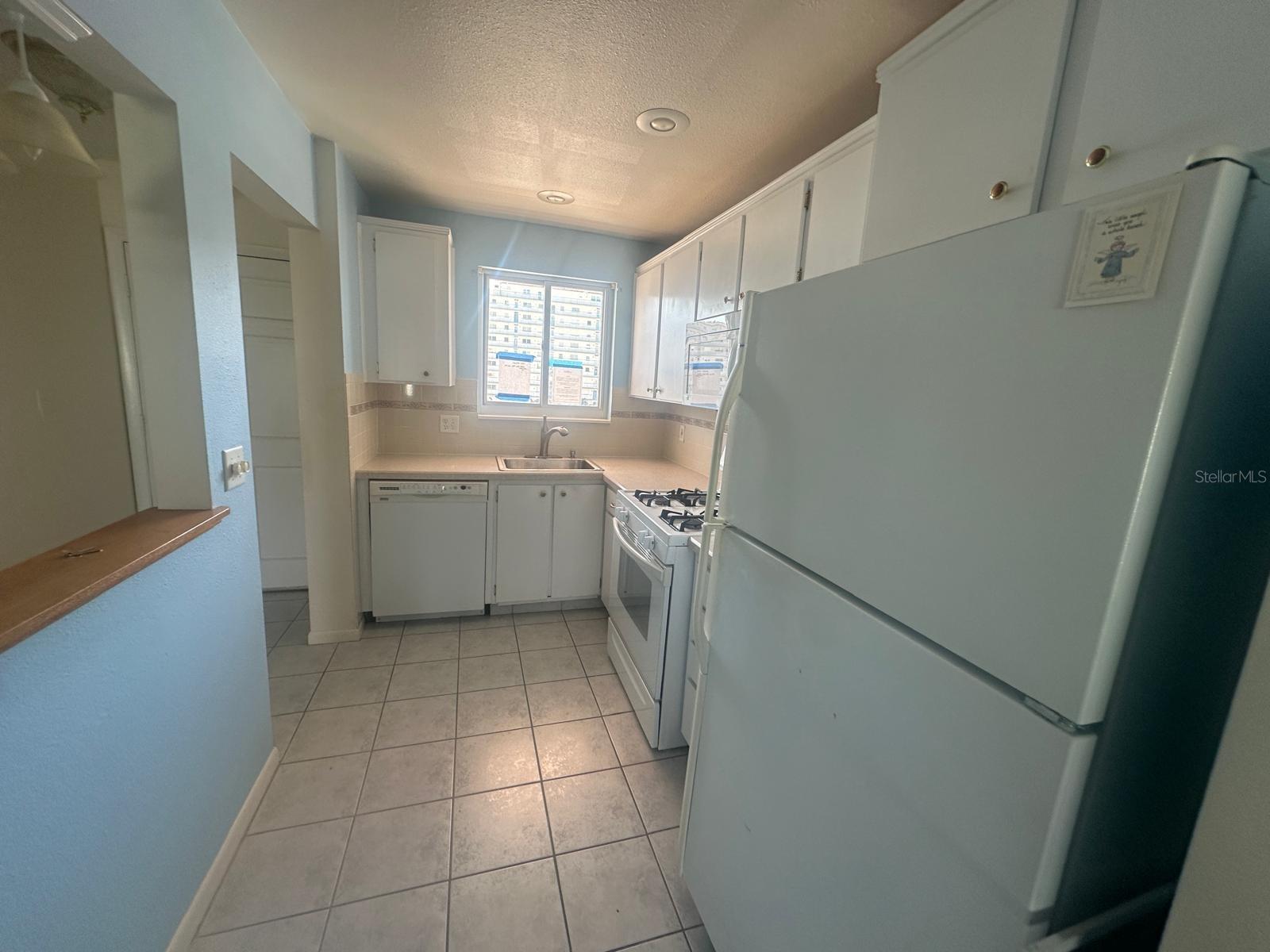 6025 SHORE BLVD S #412, GULFPORT, FL, 33707