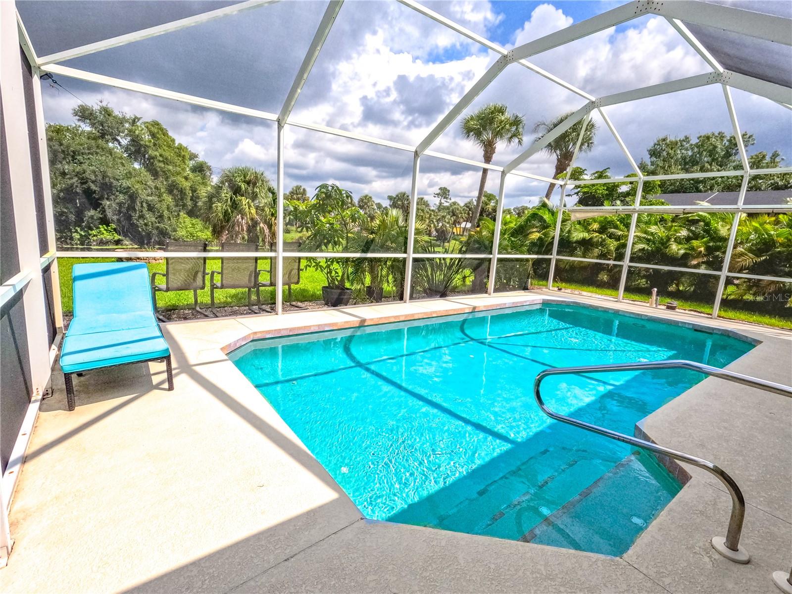 1268 W HILLSBOROUGH BLVD, NORTH PORT, FL, 34288