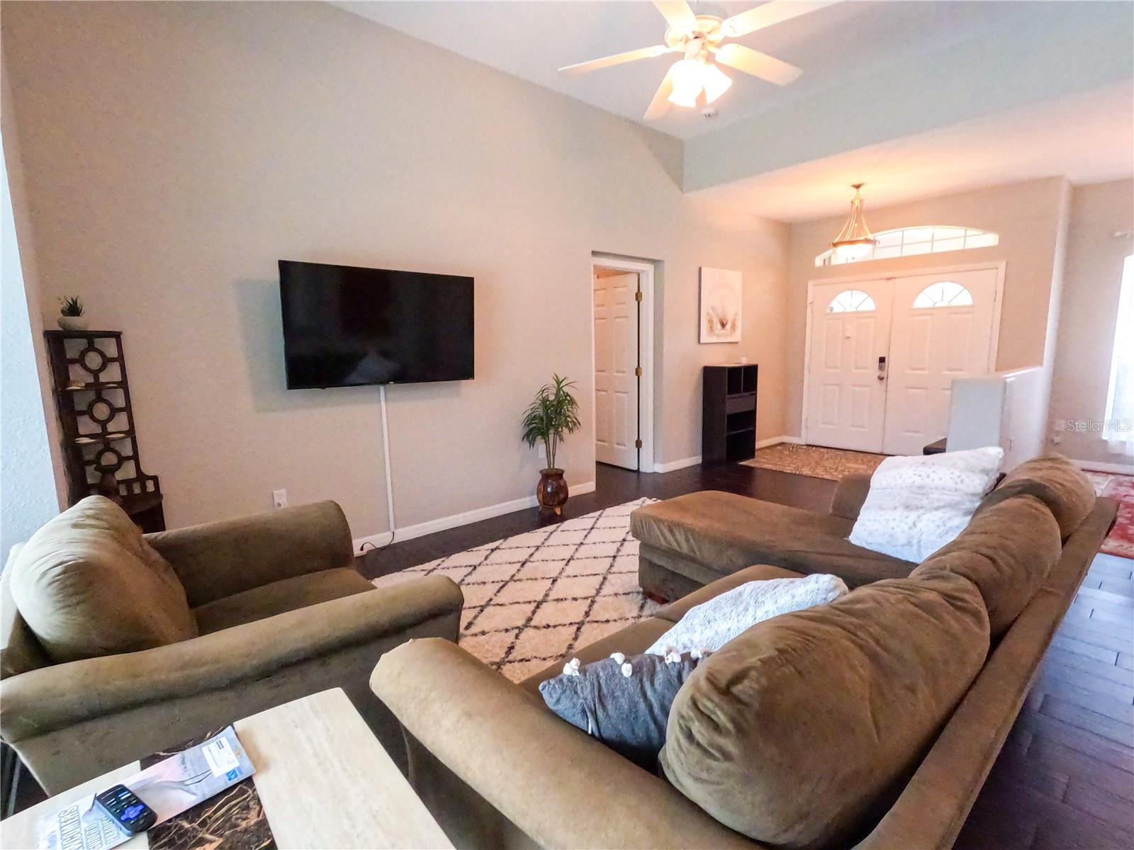 1268 W HILLSBOROUGH BLVD, NORTH PORT, FL, 34288