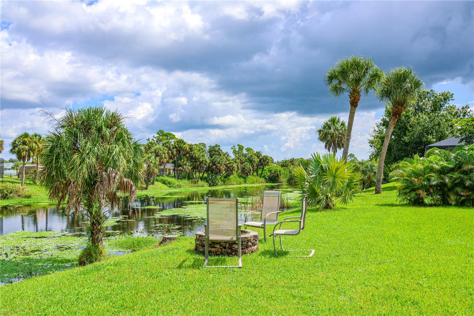 1268 W HILLSBOROUGH BLVD, NORTH PORT, FL, 34288