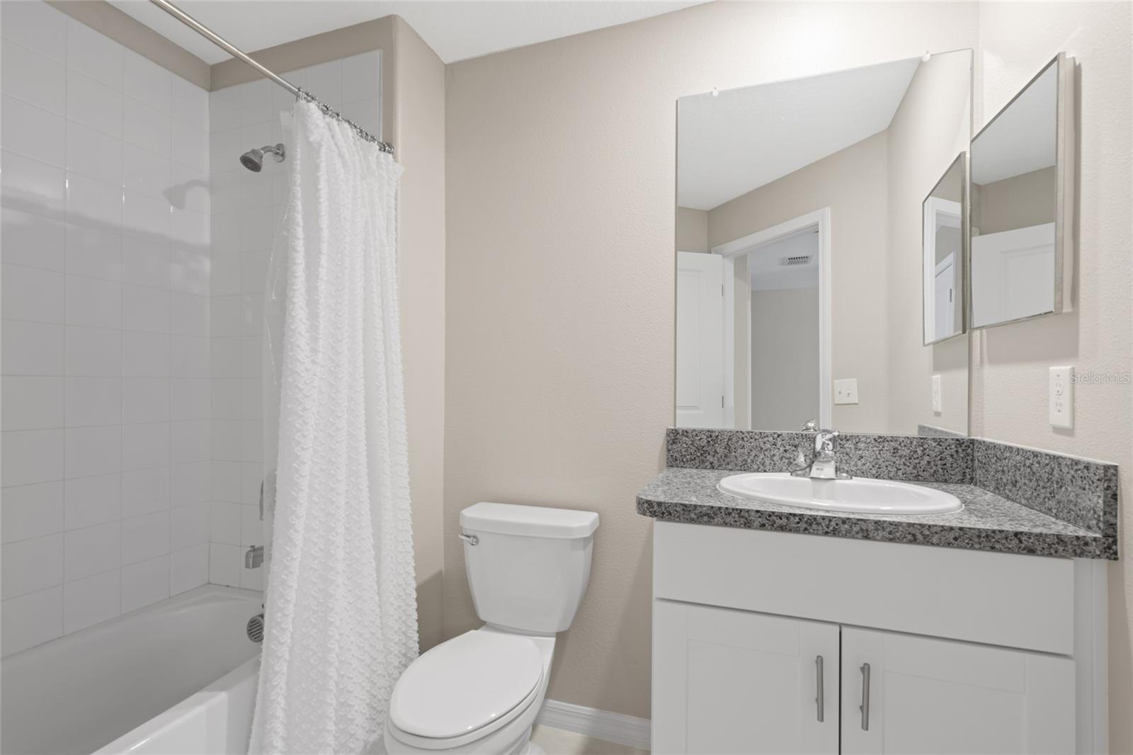 23257 WILLOW GLEN WAY, LUTZ, FL, 33549