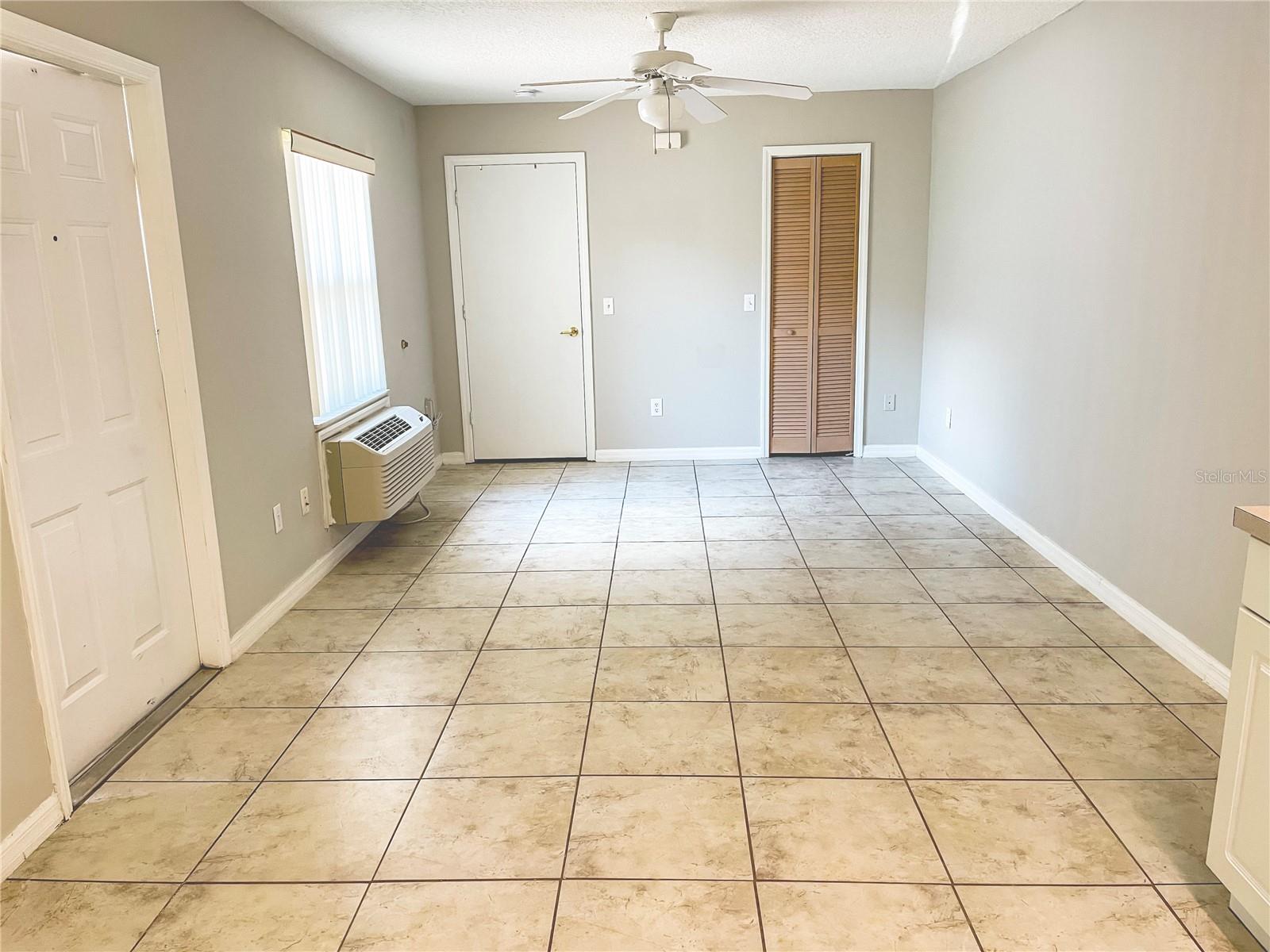 811 ORCHID DR #B, DAVENPORT, FL, 33897