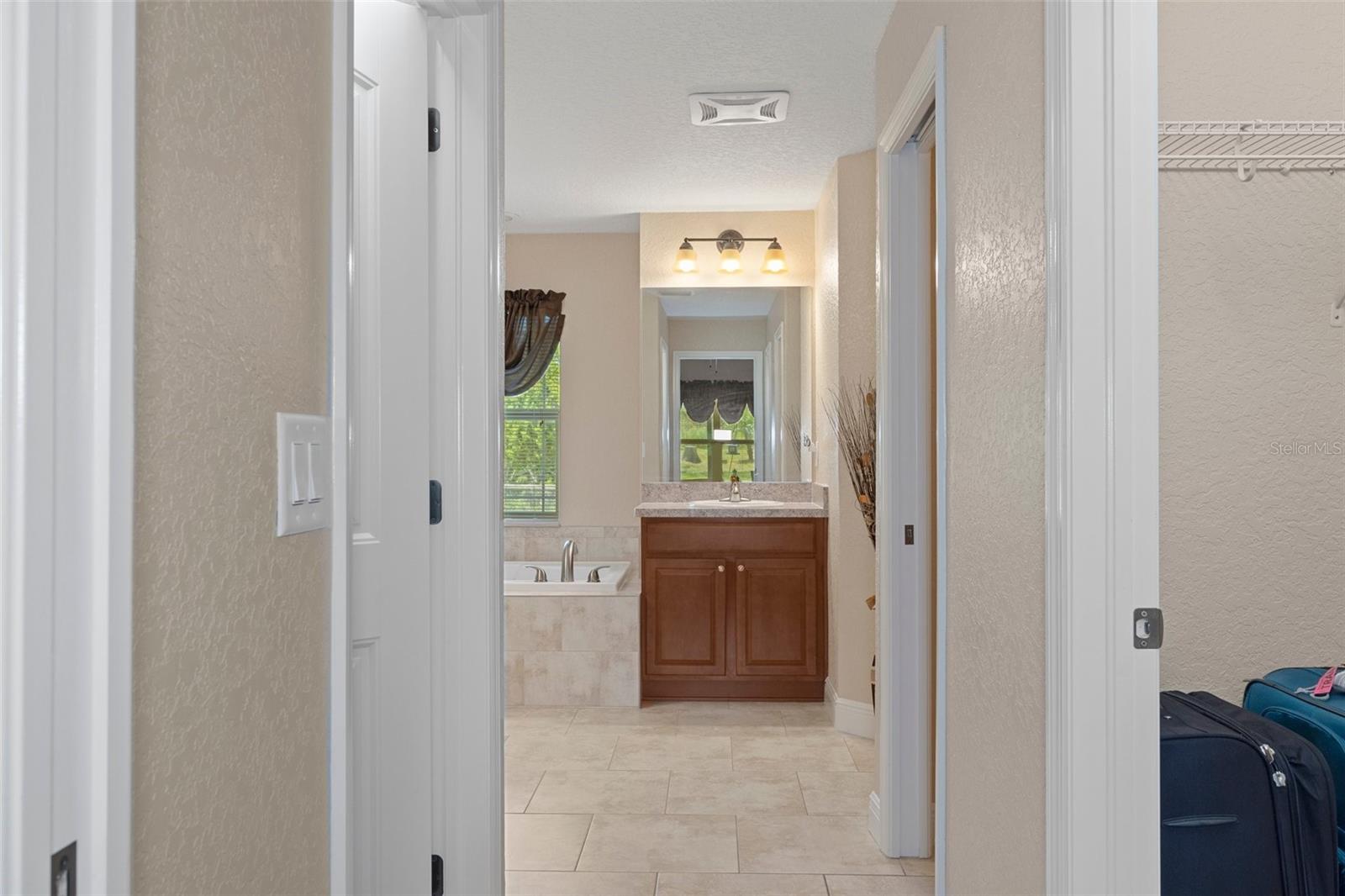 11358 LOMITA WREN RD, WEEKI WACHEE, FL, 34614