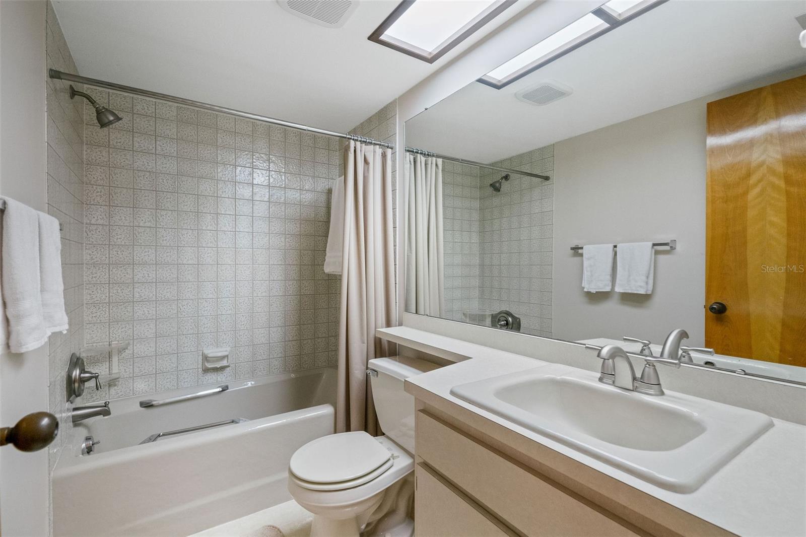2525 ROYAL PINES CIR #26H, CLEARWATER, FL, 33763