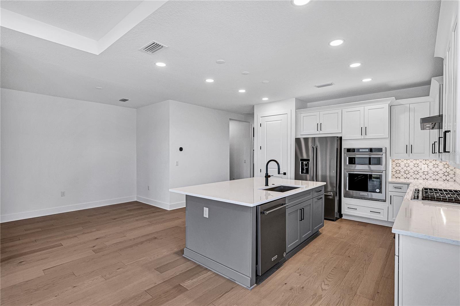 18824 DAYSPRING PL, VENICE, FL, 34293