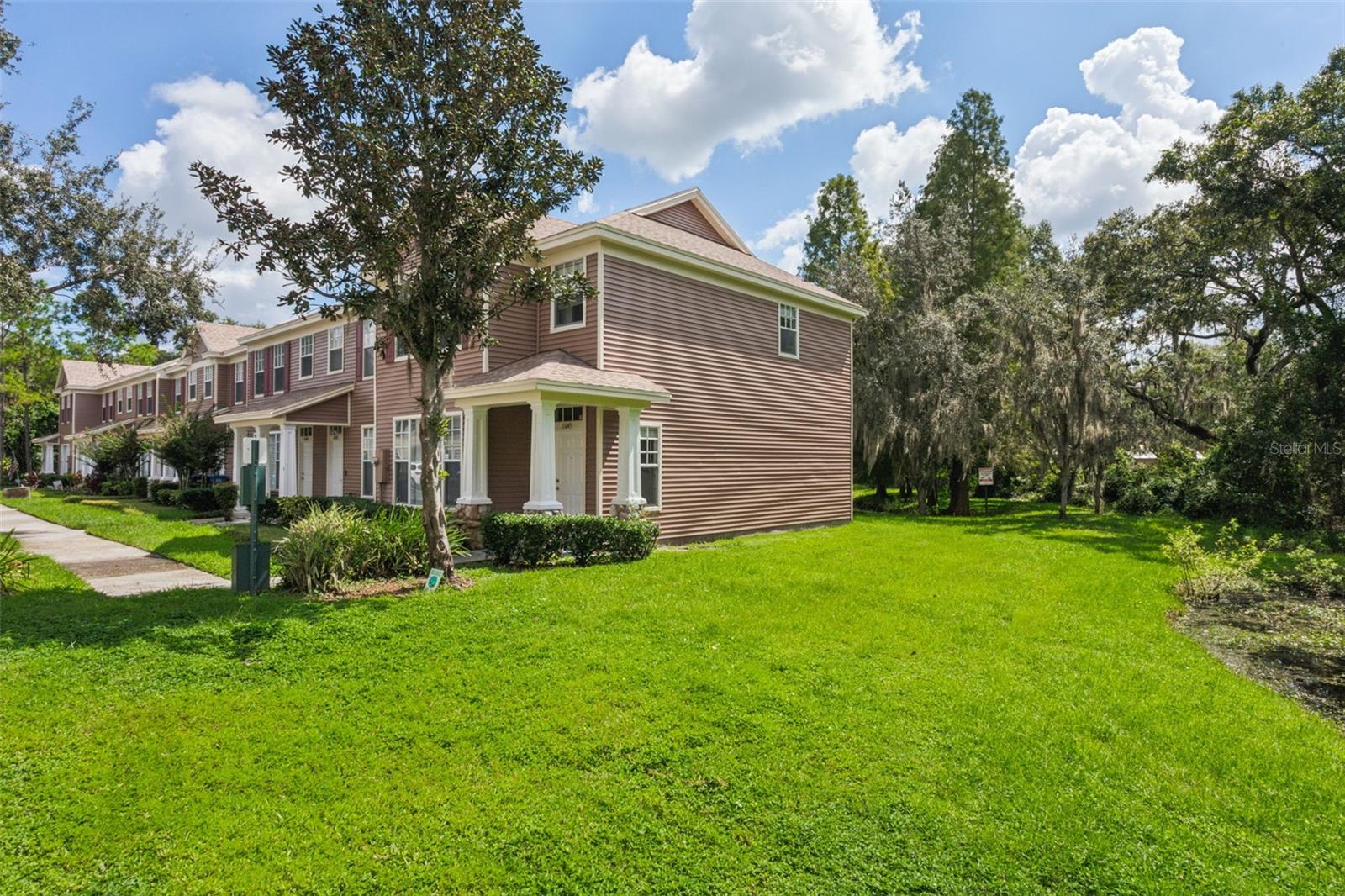 11045 BLACK SWAN CT, SEFFNER, FL, 33584