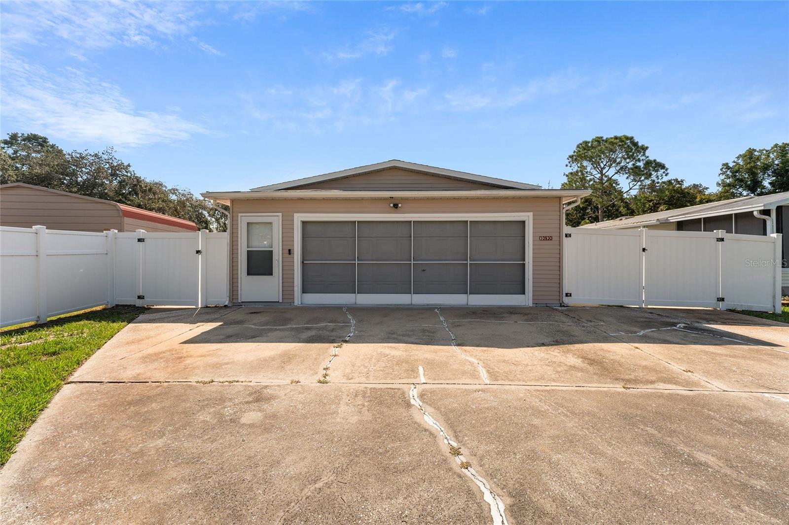 10930 ISAACS CT, LEESBURG, FL, 34788