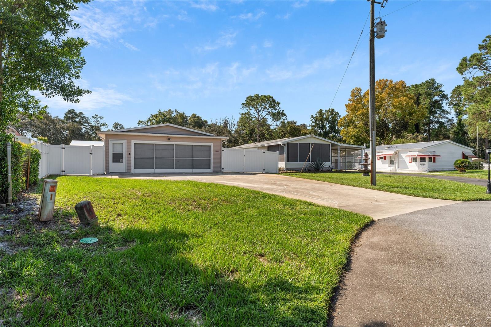 10930 ISAACS CT, LEESBURG, FL, 34788