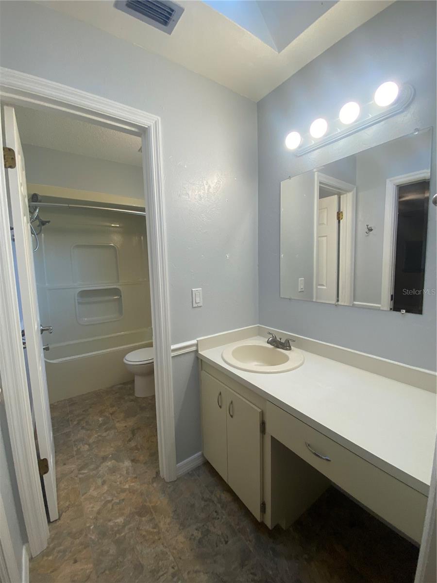 1605 LIVE OAK ST, NEW SMYRNA BEACH, FL, 32168