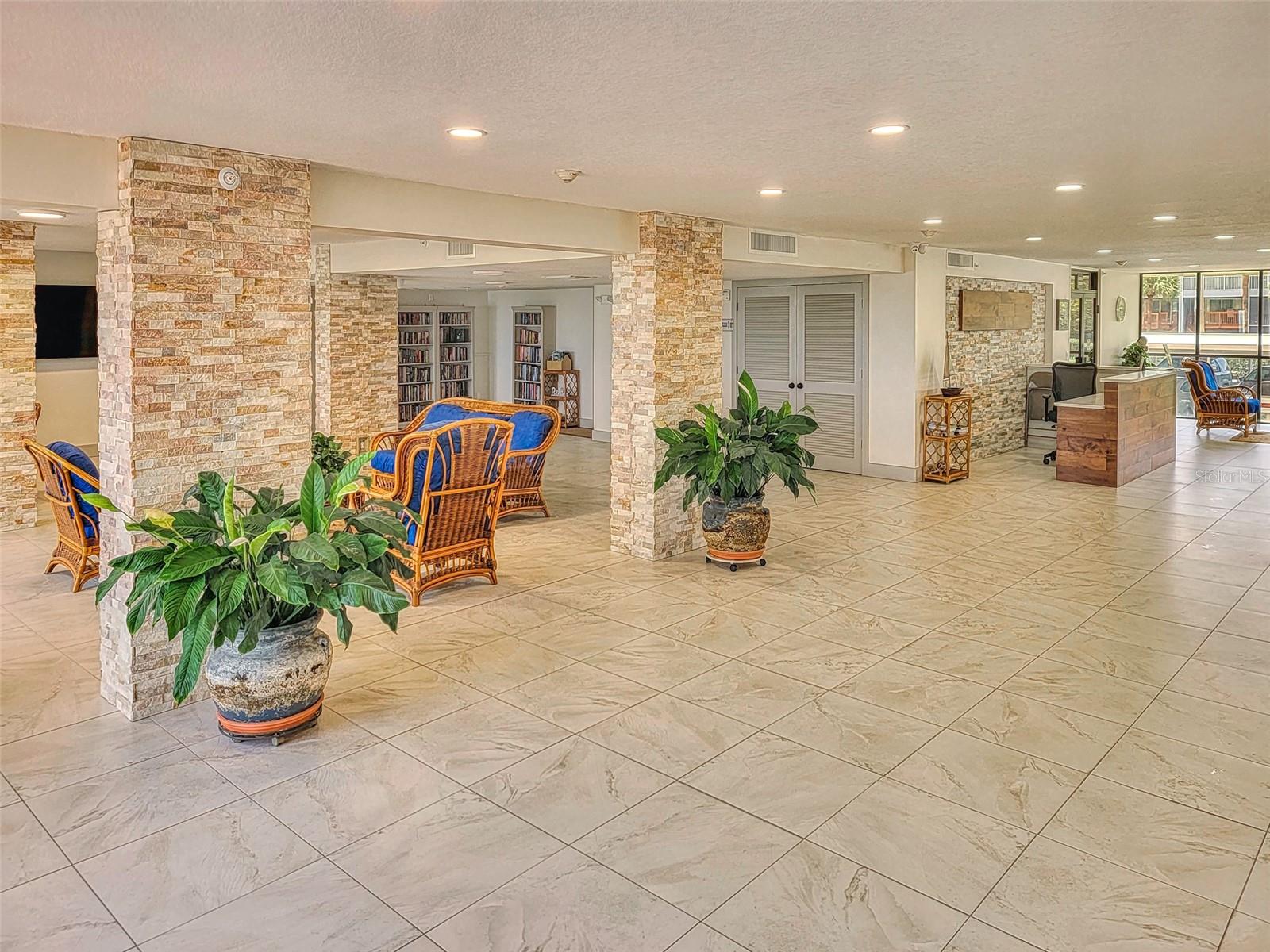 900 GULF BLVD #205, INDIAN ROCKS BEACH, FL, 33785