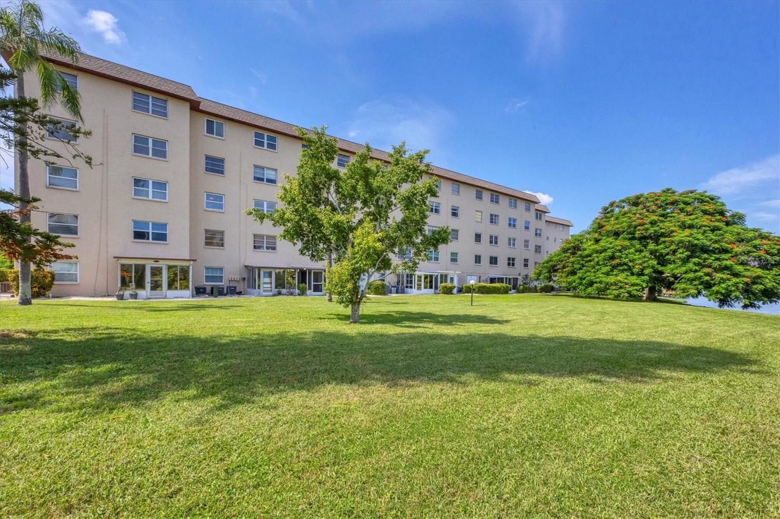 4093 LAKE BAYSHORE DR #315, BRADENTON, FL, 34205