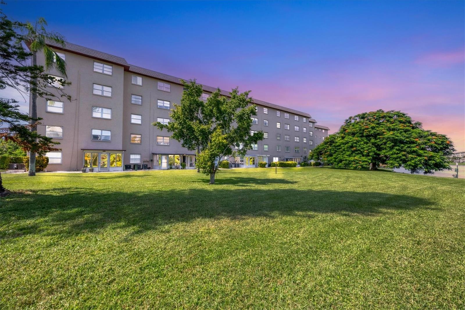 4093 LAKE BAYSHORE DR #315, BRADENTON, FL, 34205