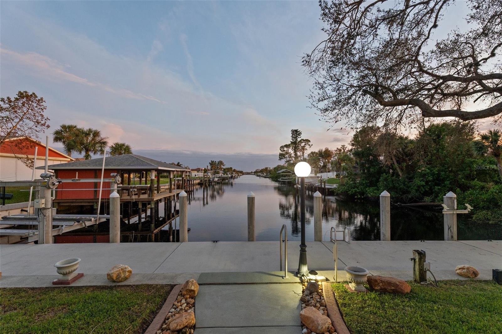 18605 ACKERMAN AVE, PORT CHARLOTTE, FL, 33948