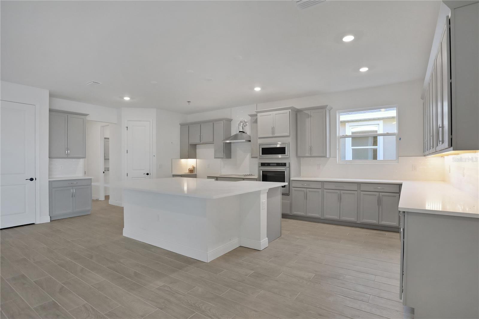 7466 SEA MANATEE ST, PARRISH, FL, 34219