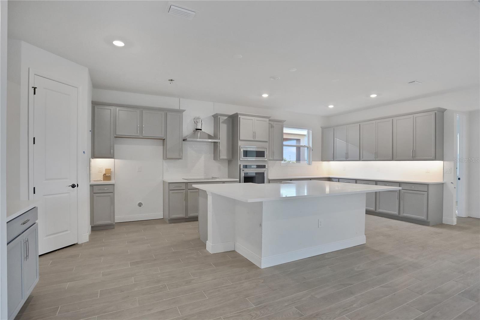 7466 SEA MANATEE ST, PARRISH, FL, 34219