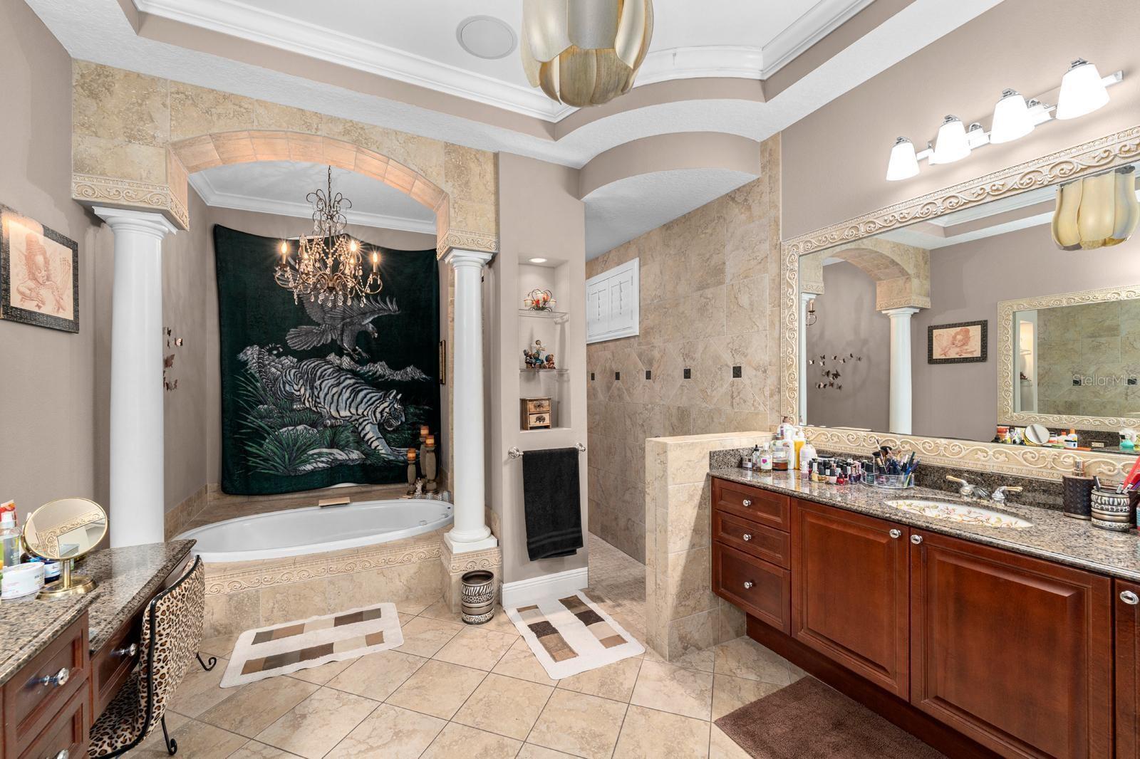 918 SHOALS LANDING DR, BRANDON, FL, 33511