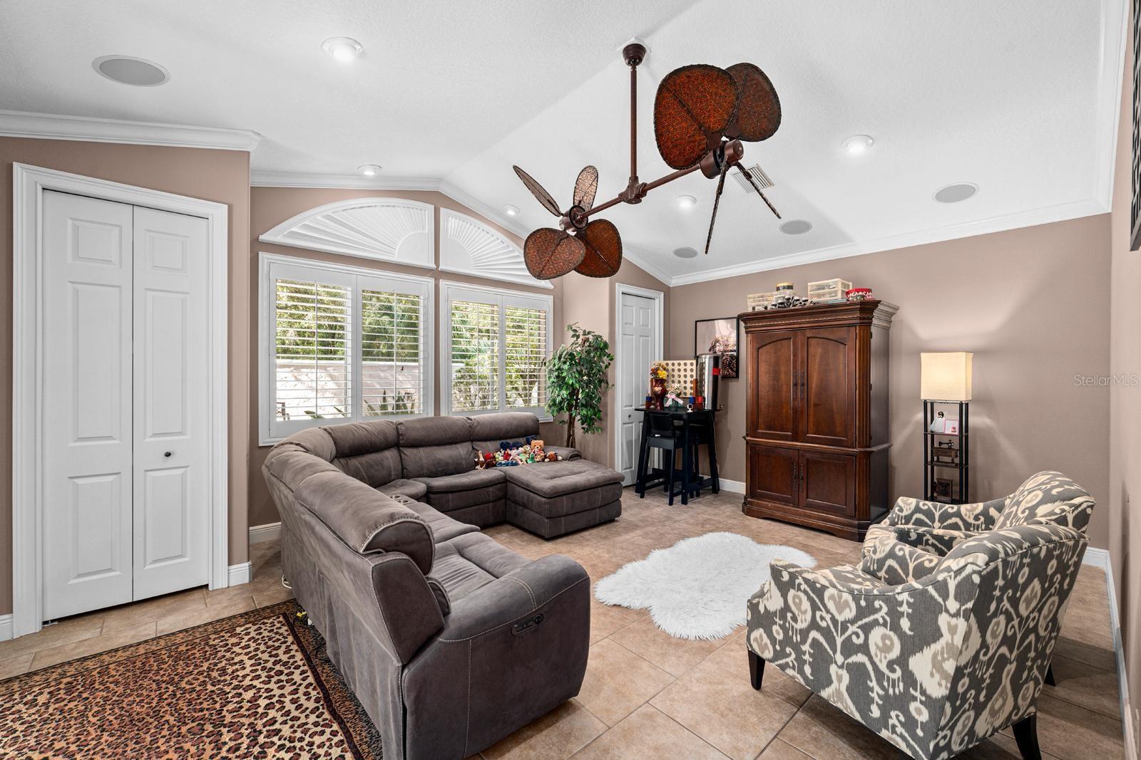 918 SHOALS LANDING DR, BRANDON, FL, 33511