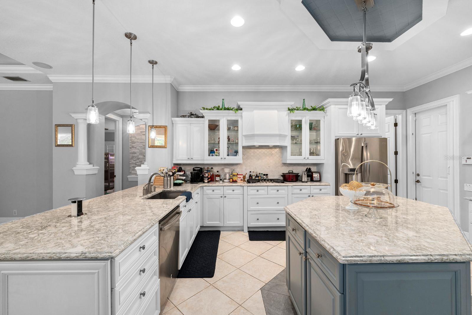 918 SHOALS LANDING DR, BRANDON, FL, 33511
