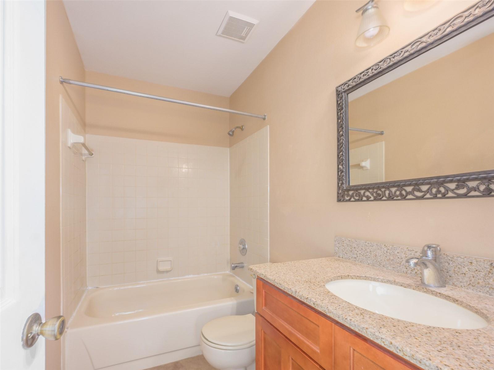 2246 STONINGTON AVE #2246, ORLANDO, FL, 32817