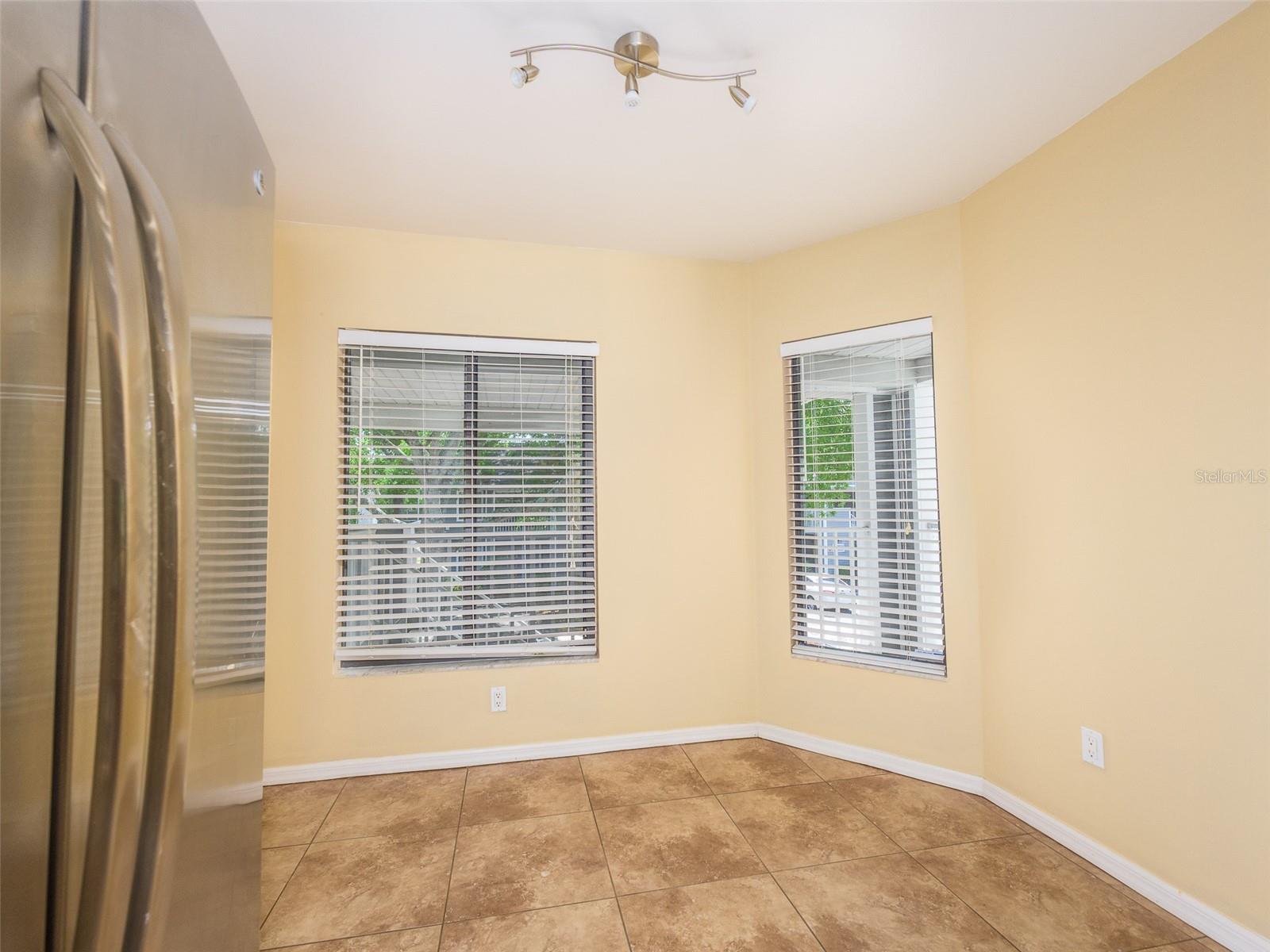 2246 STONINGTON AVE #2246, ORLANDO, FL, 32817