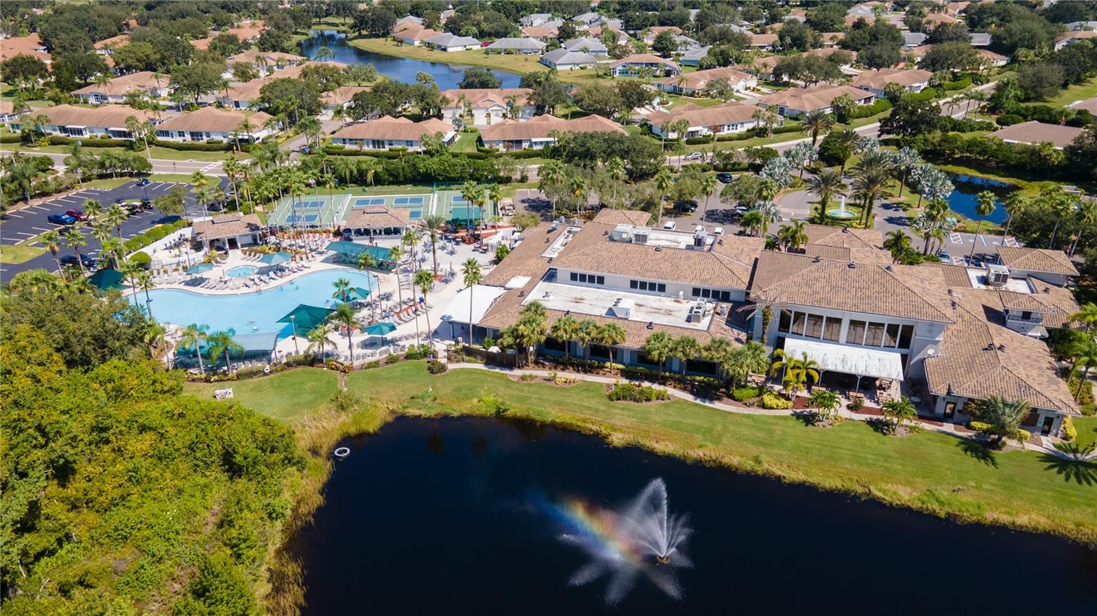 2115 HARLESTON PL, SUN CITY CENTER, FL, 33573