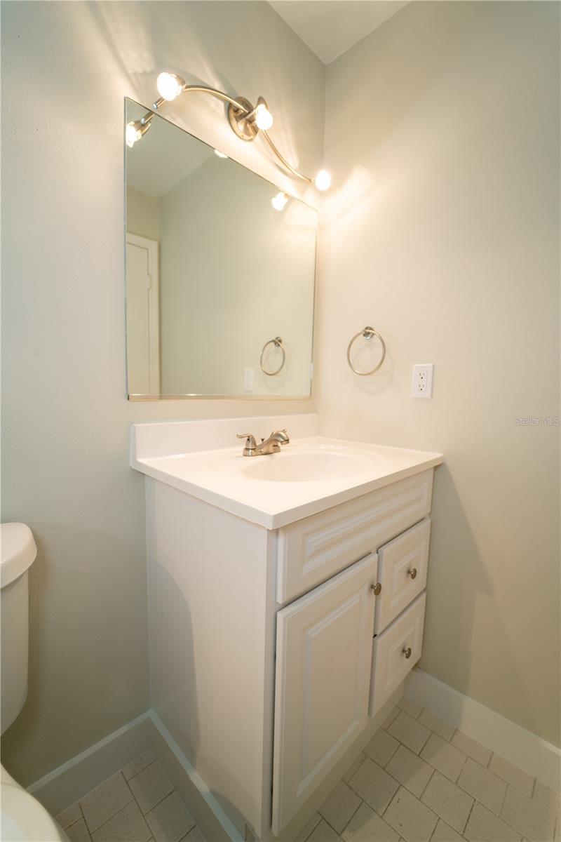 2115 HARLESTON PL, SUN CITY CENTER, FL, 33573