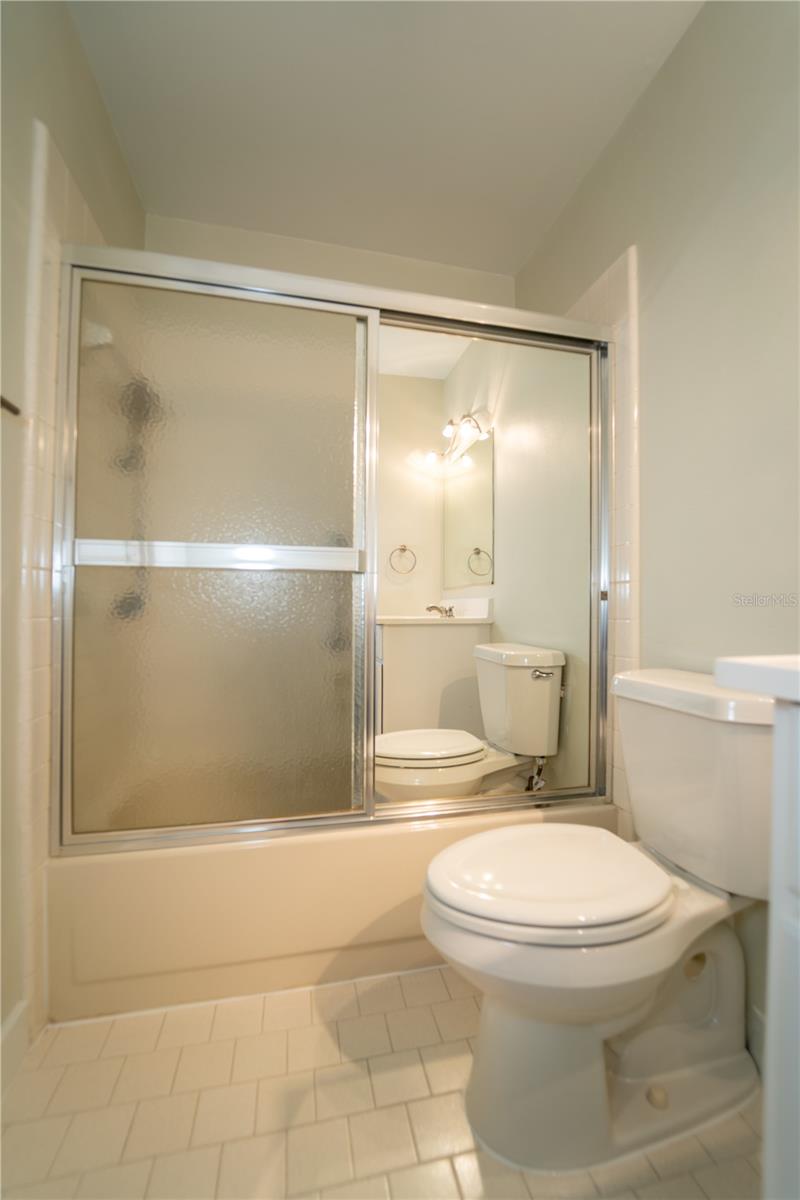 2115 HARLESTON PL, SUN CITY CENTER, FL, 33573