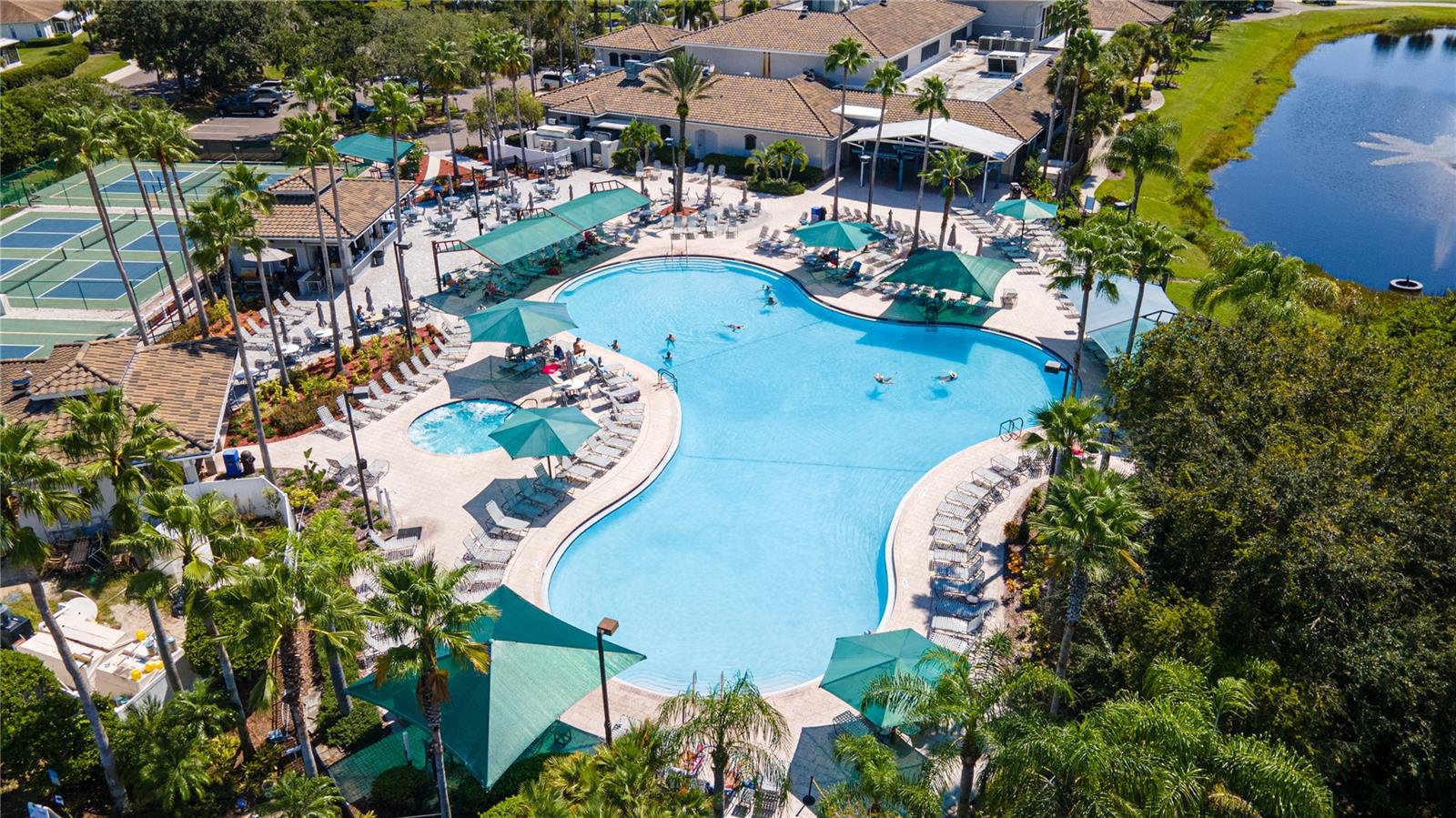 2115 HARLESTON PL, SUN CITY CENTER, FL, 33573