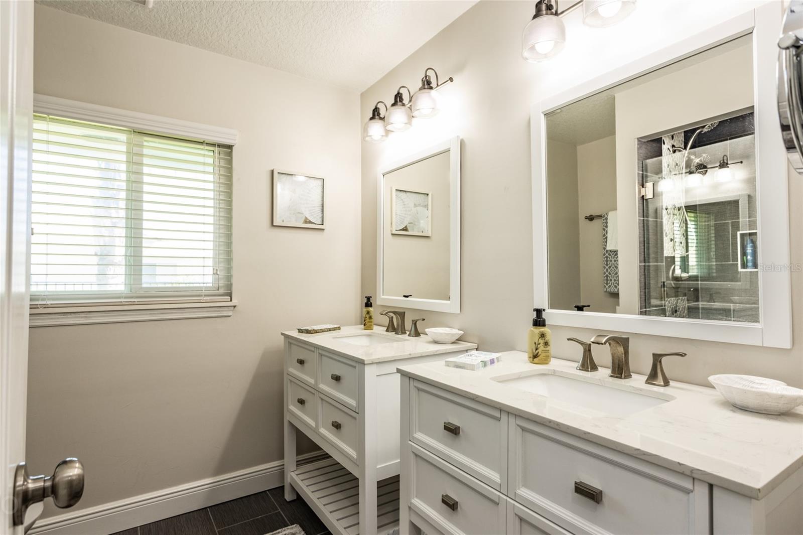 6 CARDWELL CT, PALM COAST, FL, 32137