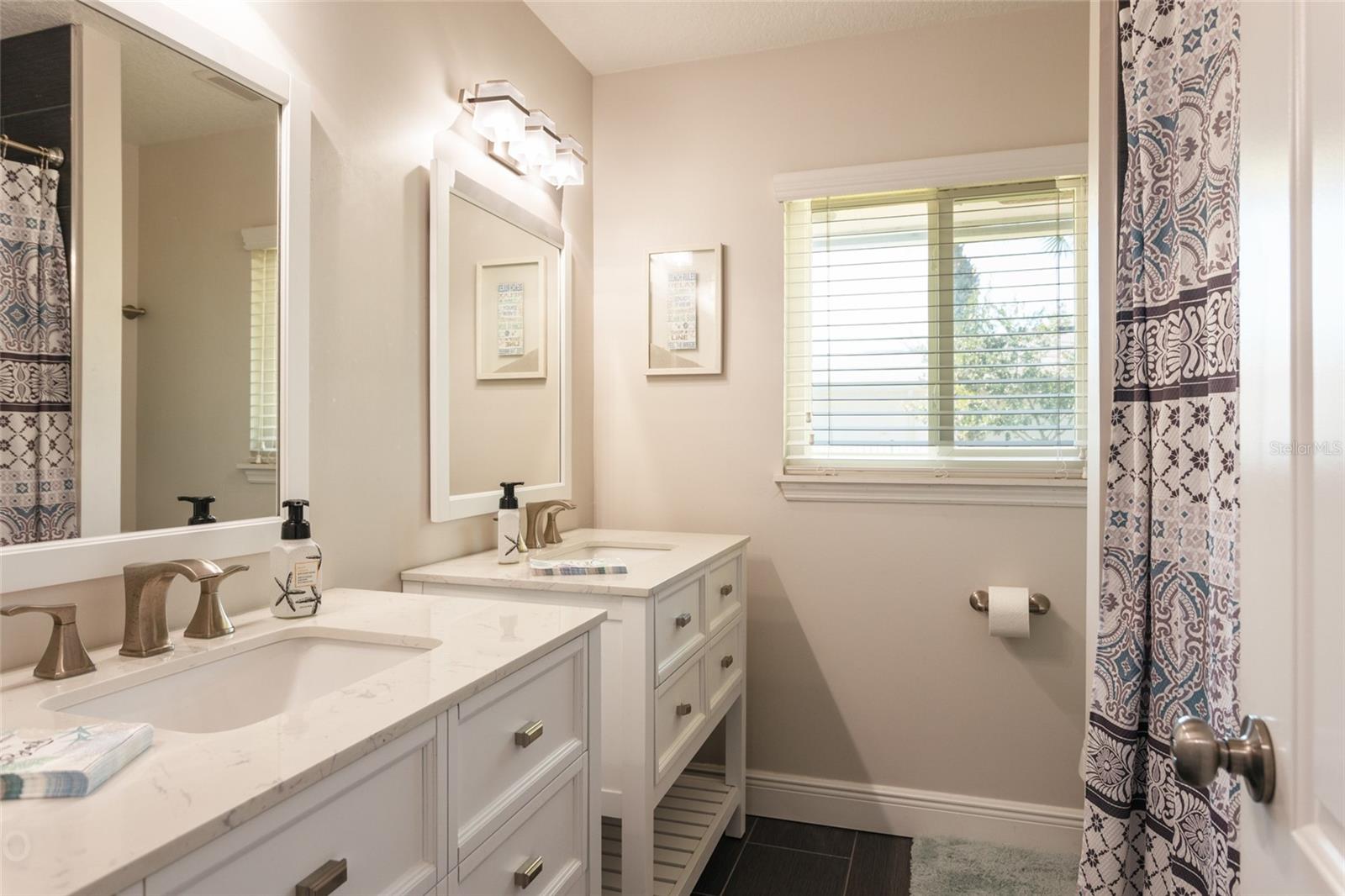 6 CARDWELL CT, PALM COAST, FL, 32137