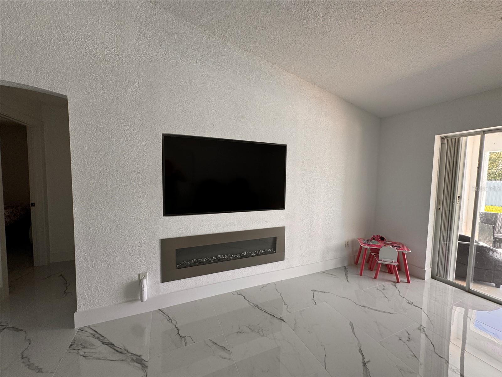 324 COMSTOCK ST, PORT CHARLOTTE, FL, 33954