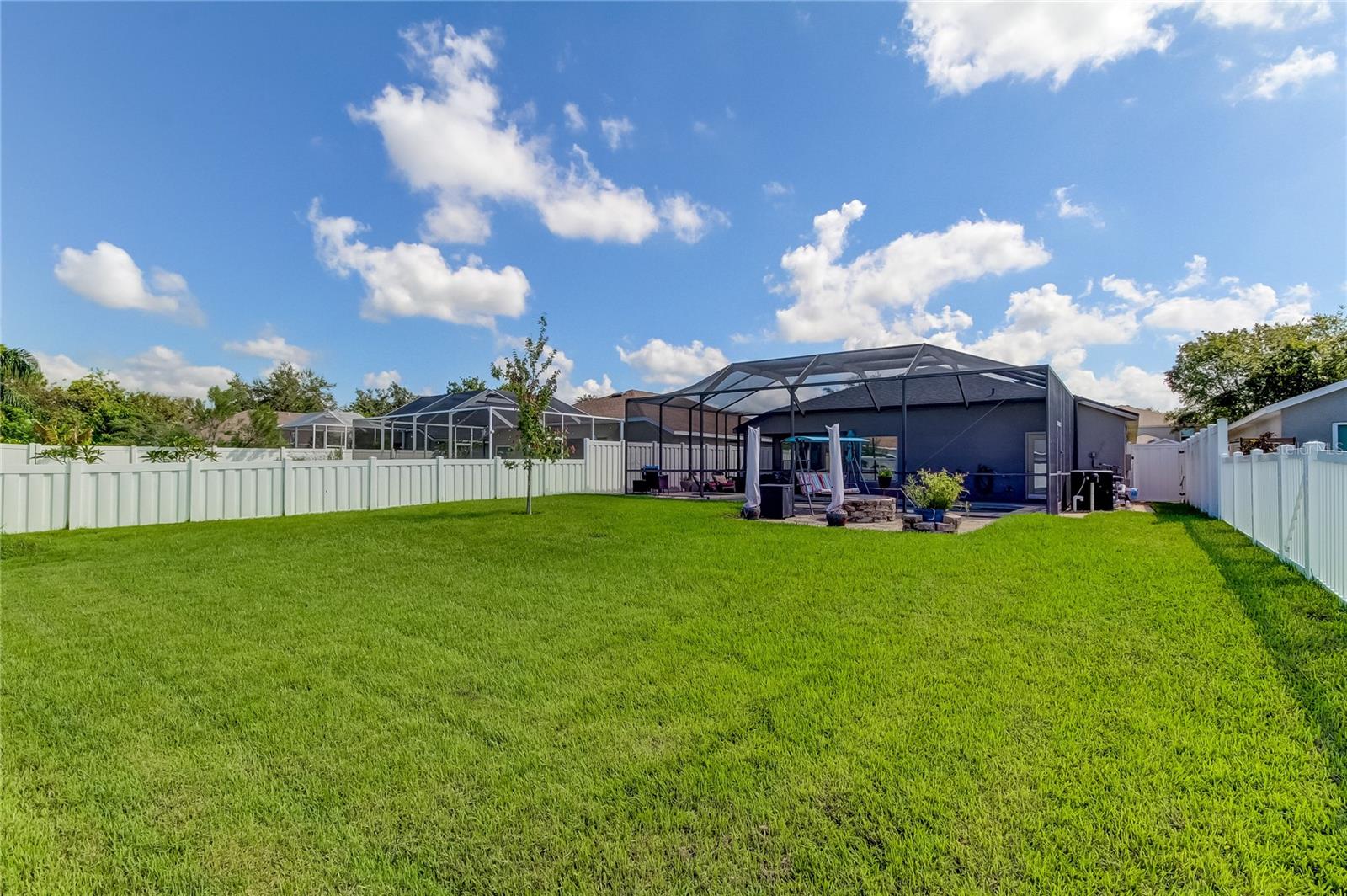 8626 TIDAL BAY LN, TAMPA, FL, 33635