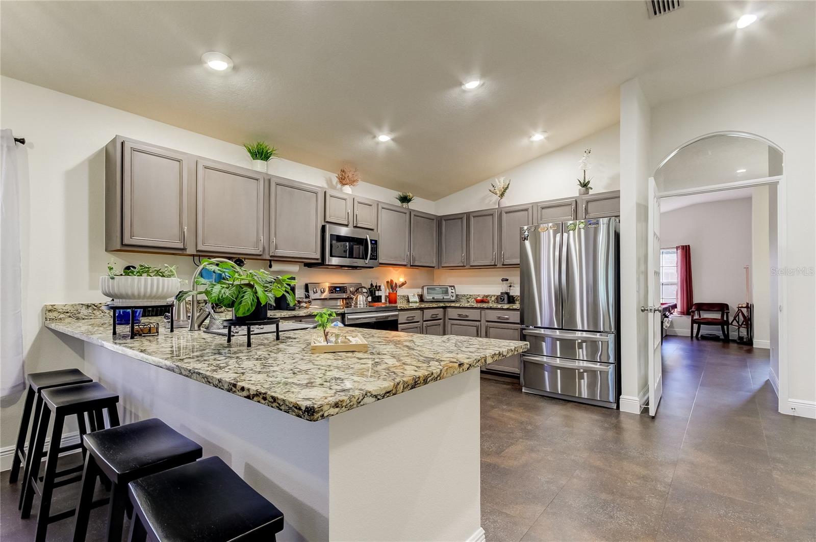 8626 TIDAL BAY LN, TAMPA, FL, 33635