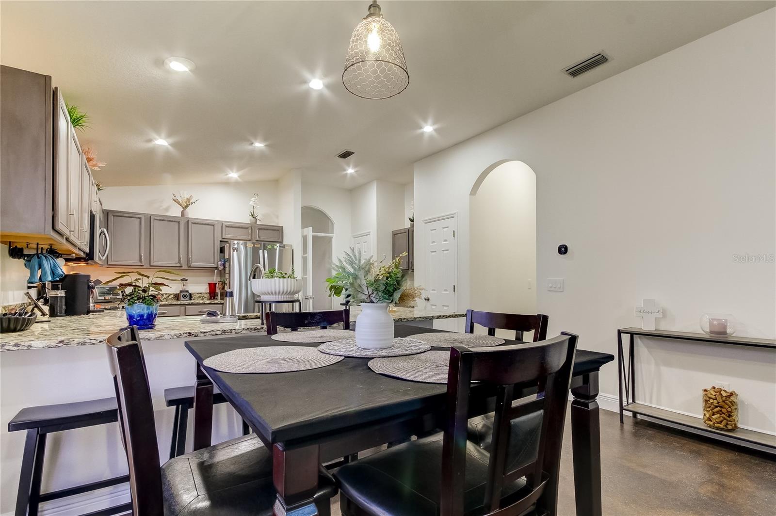 8626 TIDAL BAY LN, TAMPA, FL, 33635