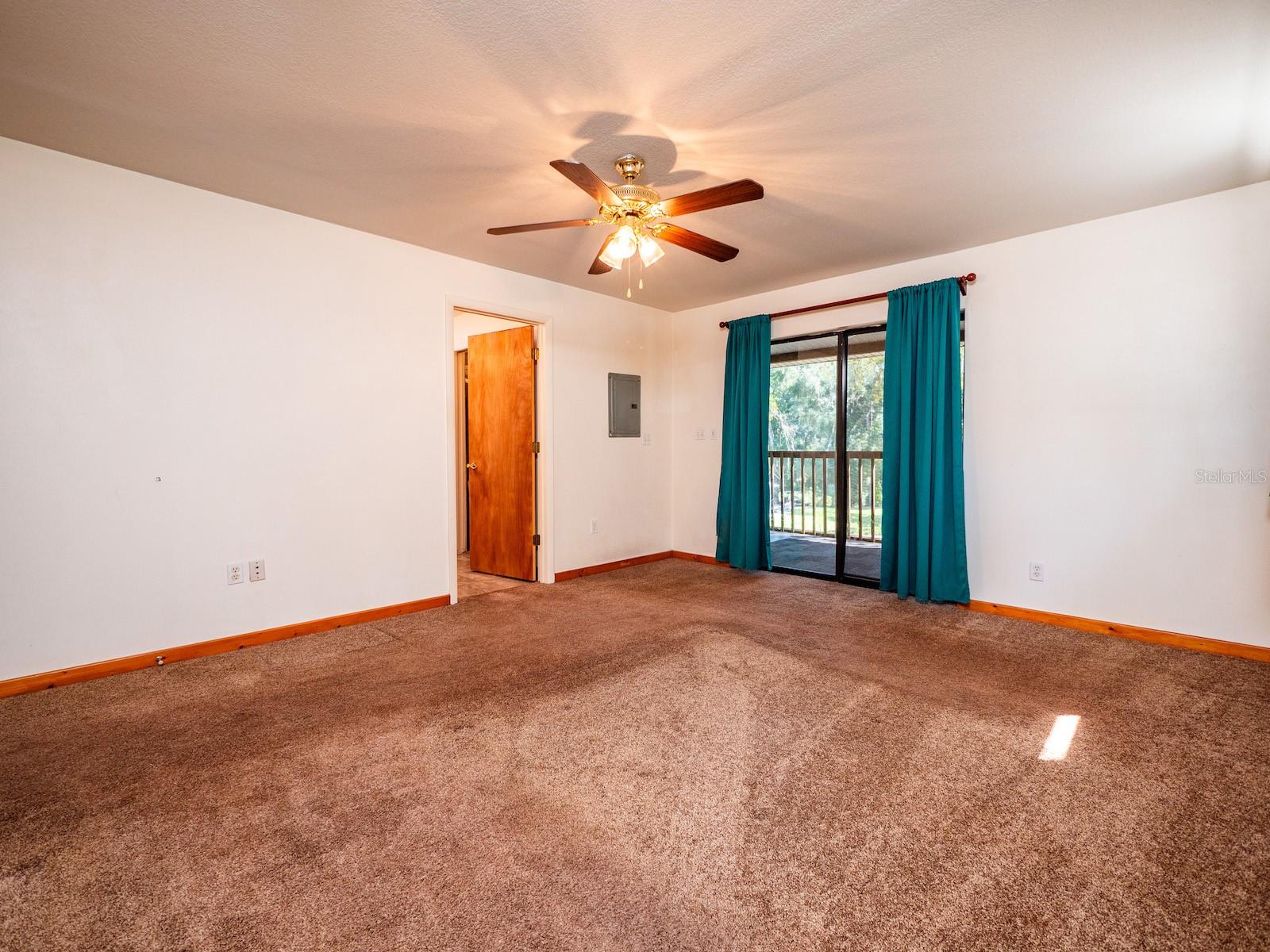24750 NE 177TH TER, FORT MC COY, FL, 32134