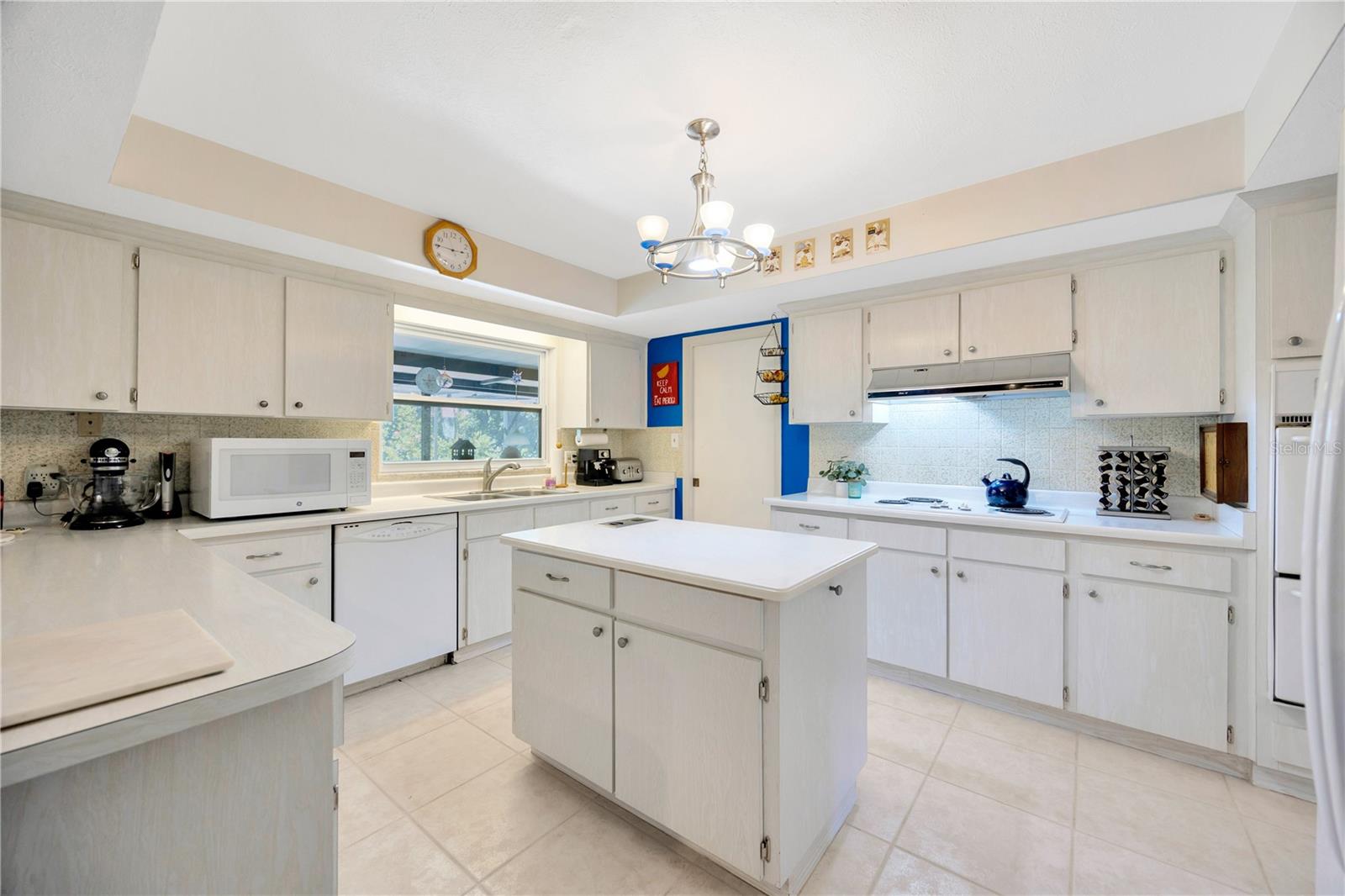 616 GREENBRIAR DR, BRANDON, FL, 33511